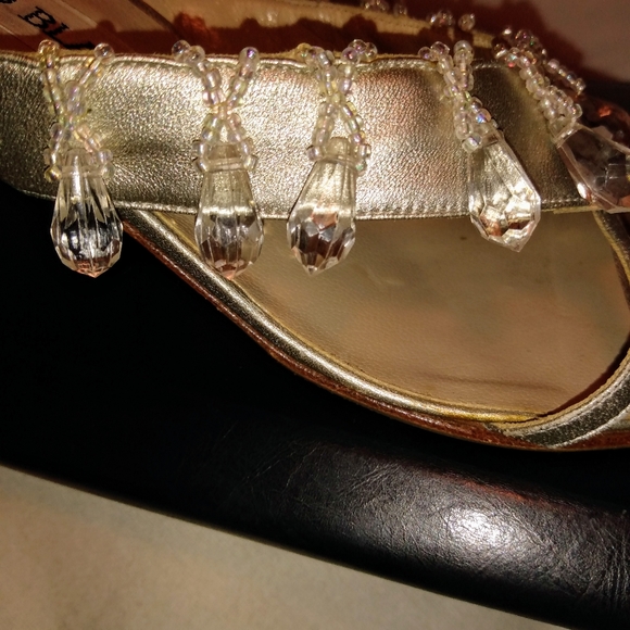 MANOLO BLAHNIK Heels - Picture 3 of 16